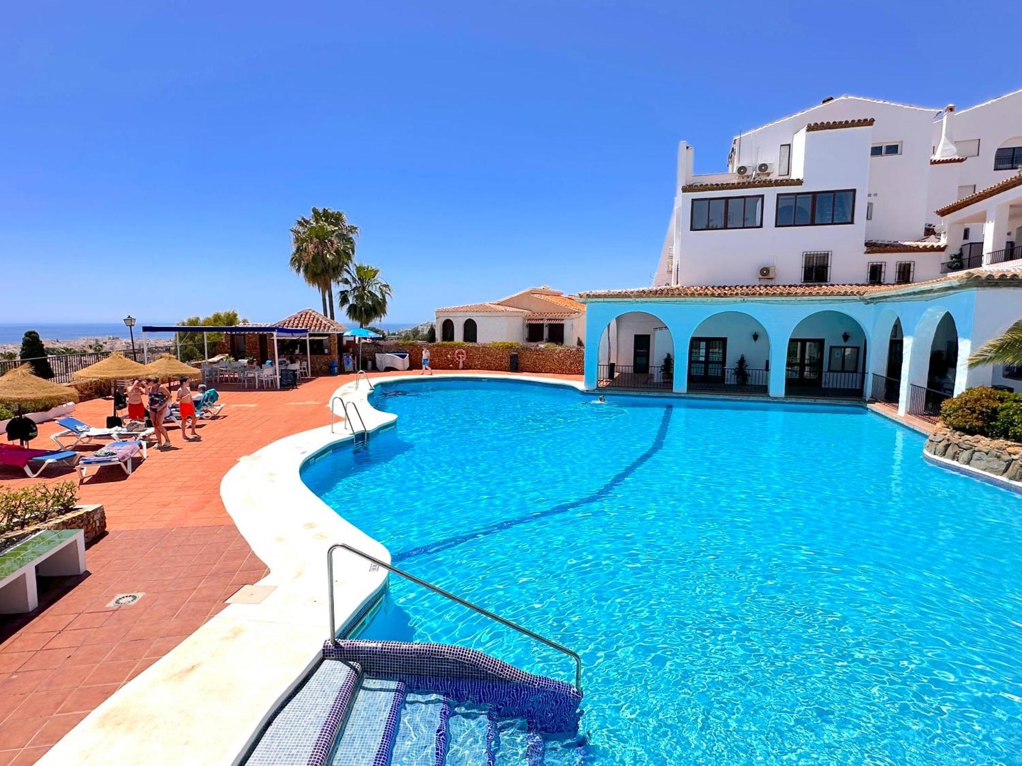 Los Naranjos 25A Private Pool Capistrano Village Nerja Eksteriør billede